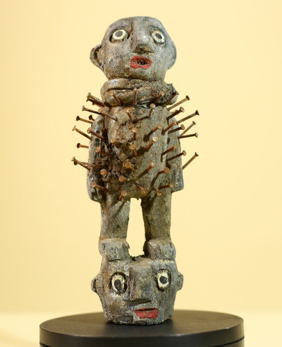 Statua fetish unghie africane - unghie,